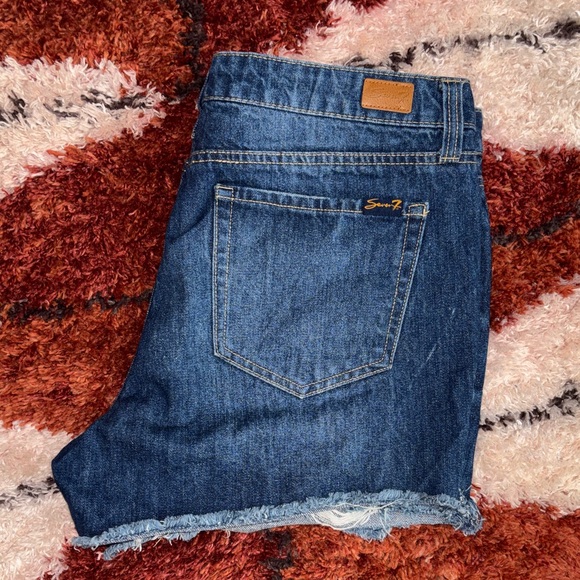 7 For All Mankind Dark Blue Jean Shorts - Picture 1 of 3